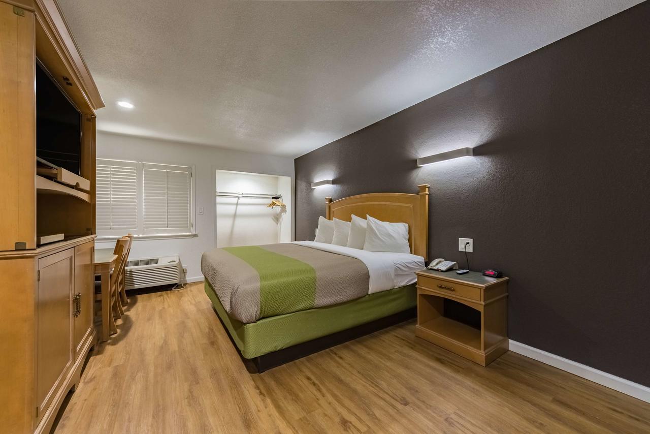 Hotel Studio 6-plano, Tx Plano